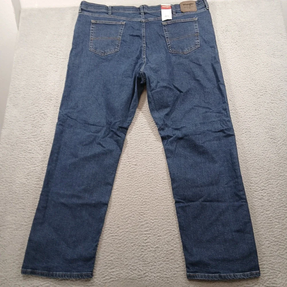 Wrangler Authentics NWT Classic Straight Fit Blue Jeans Mens 46x32 Cotton Blend‎